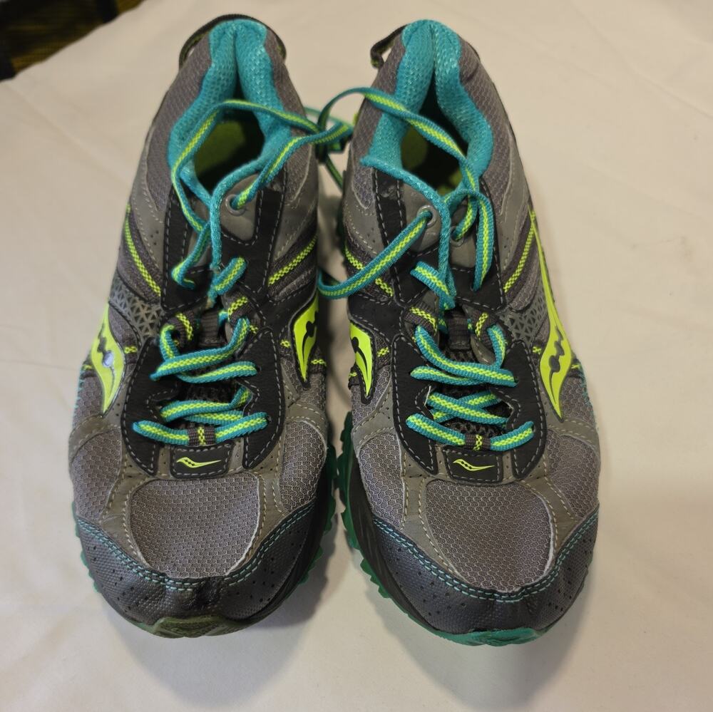Saucony Women's Size 7.5 Sneakers Trail Running Shoes Excursion TR7 Gray Teal B8